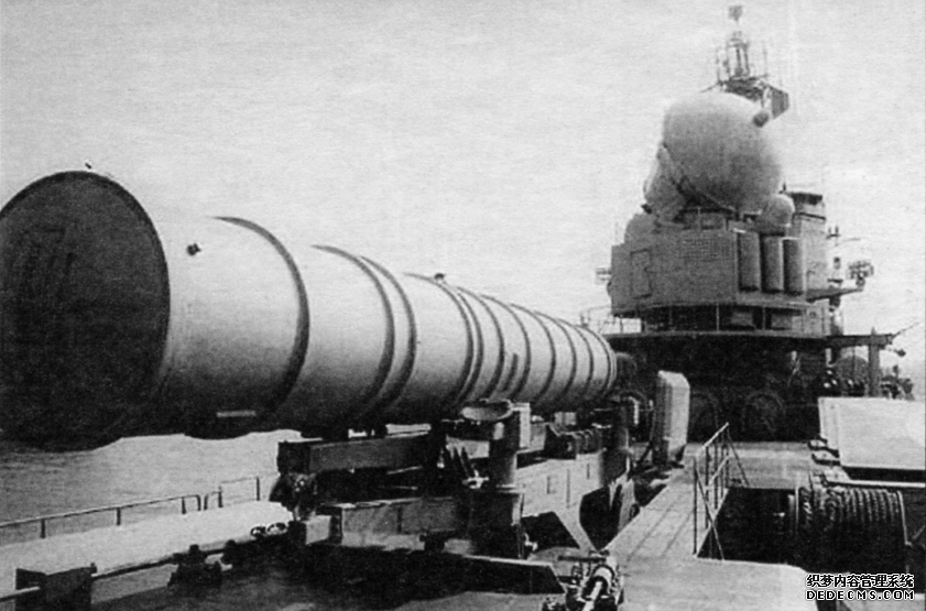 哀鸣的亚速夫，率先研制出垂发系统的苏联海军差在哪了